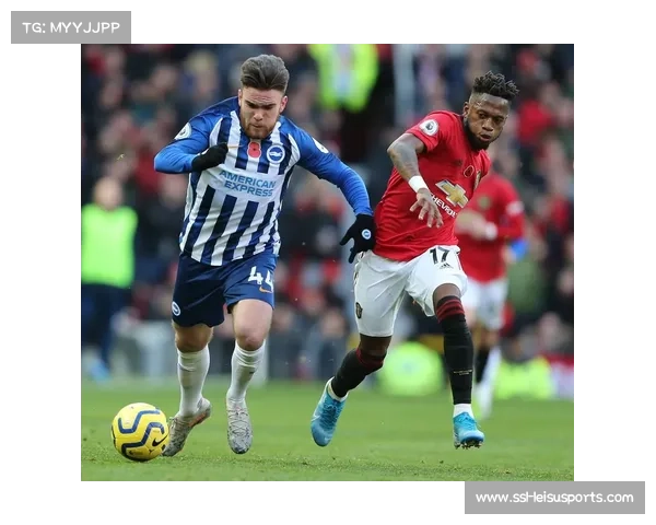 雨战影响传球精度，布莱顿伯恩利对攻场面开放
